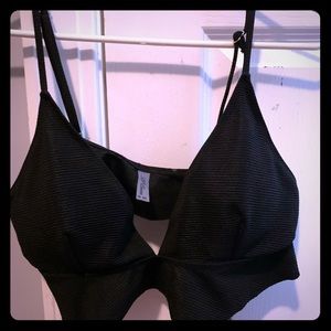 Black bikini top